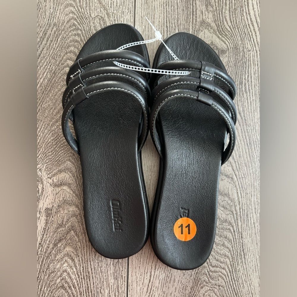 Clarks Black Slip-On Sandal Slides